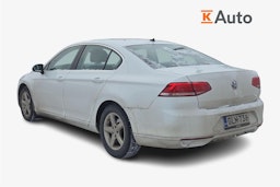 valkoinen Volkswagen Passat 2015 kuva 2.