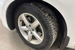 valkoinen Volkswagen Passat 2015 kuva 10.