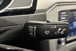 valkoinen Volkswagen Passat 2015 kuva 15.