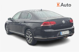 musta Volkswagen Passat 2015 kuva 2.