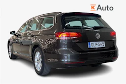 Ruskea (beige) Volkswagen PASSAT 2015 kuva 3.