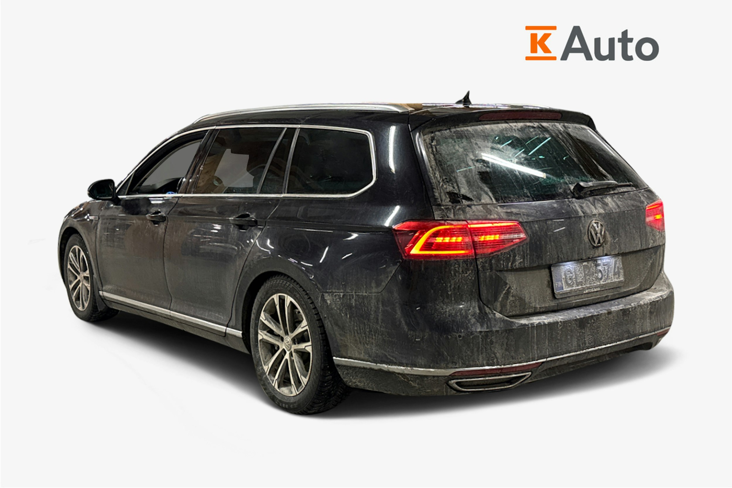 Musta Volkswagen PASSAT 2015 kuva 2.