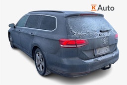 harmaa Volkswagen Passat 2015 kuva 2.