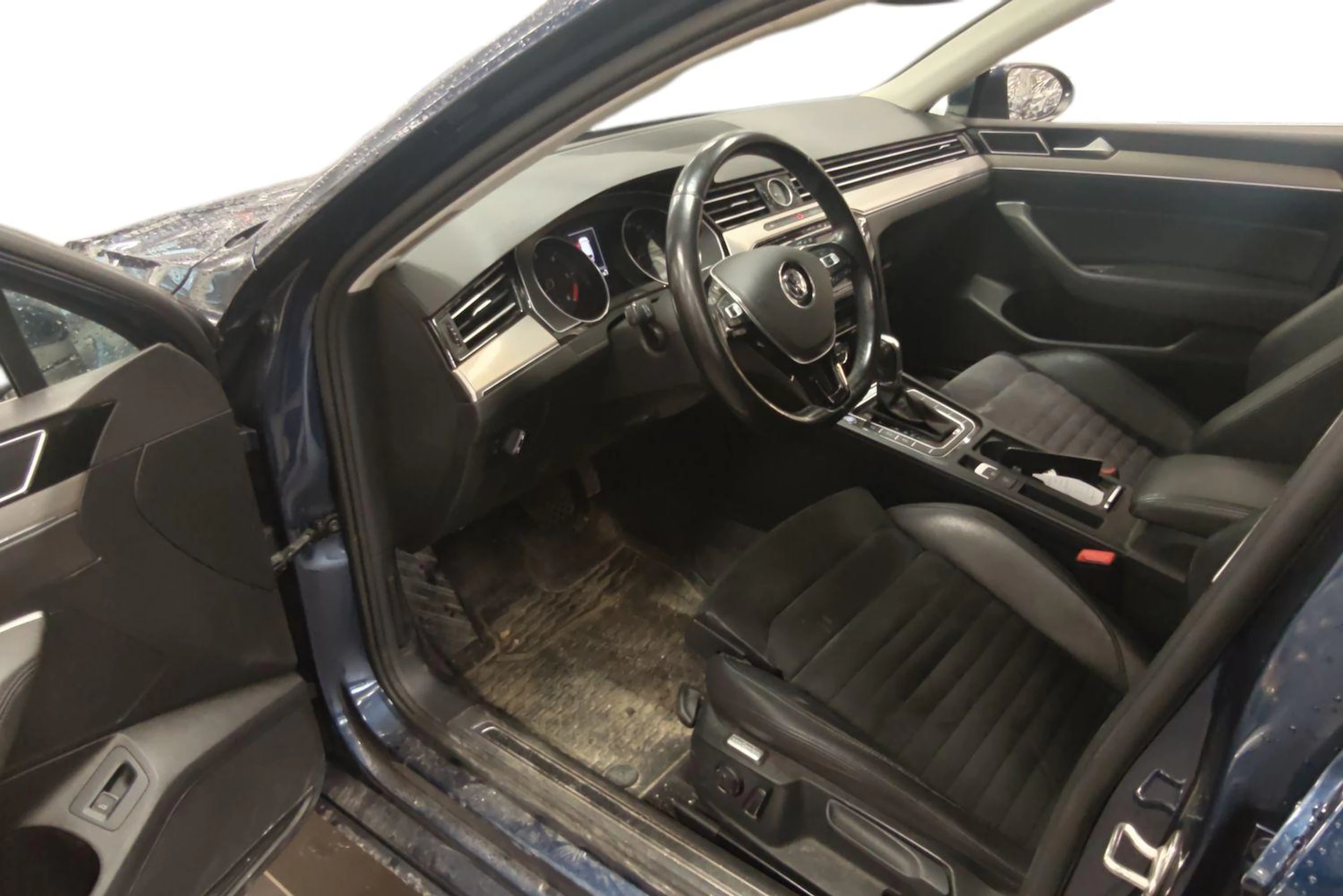 met. sininen Volkswagen Passat 2015 kuva 3.