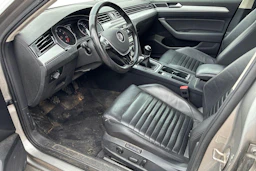 Harmaa Volkswagen PASSAT 2015 kuva 3.