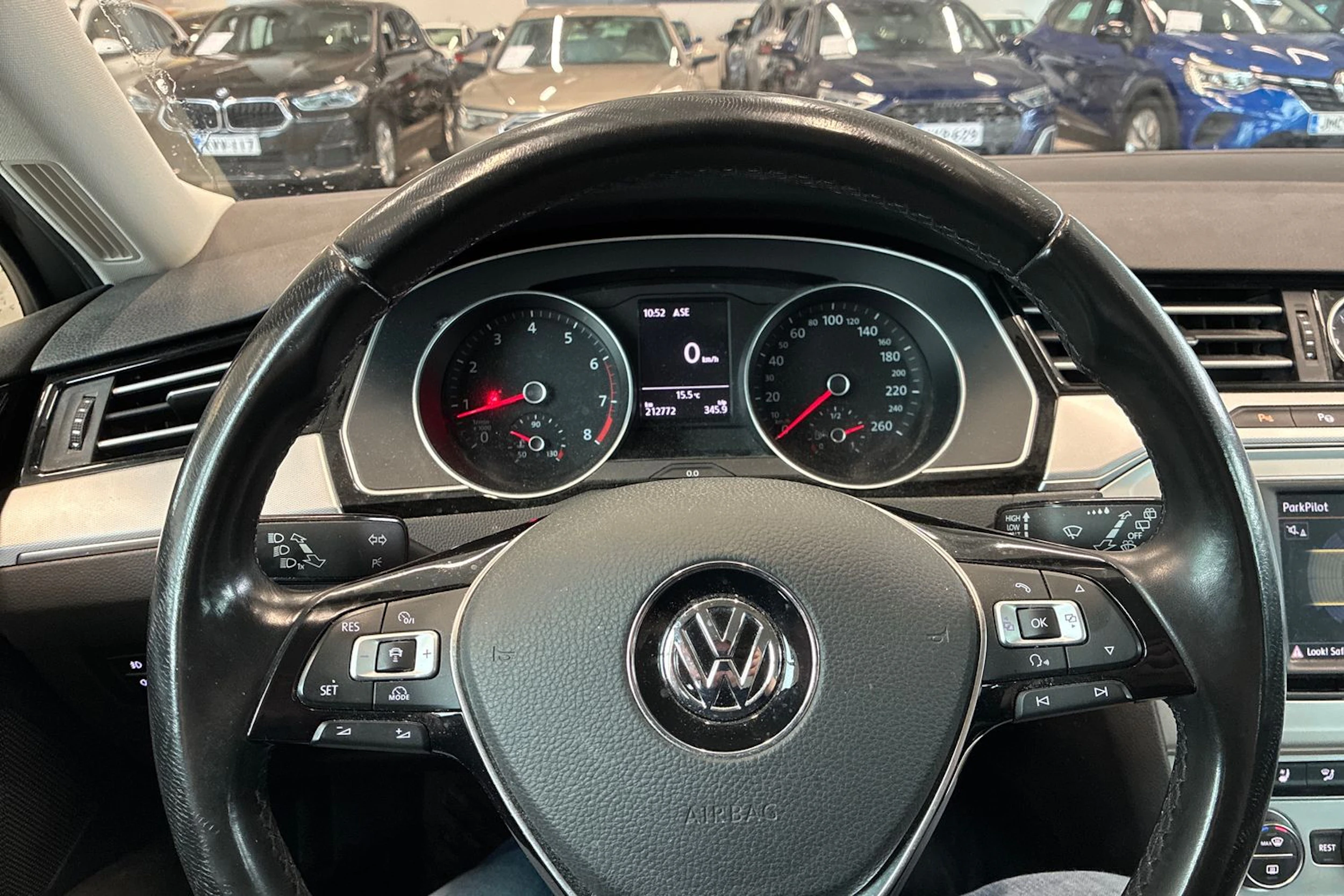 Harmaa Volkswagen PASSAT 2015 kuva 5.