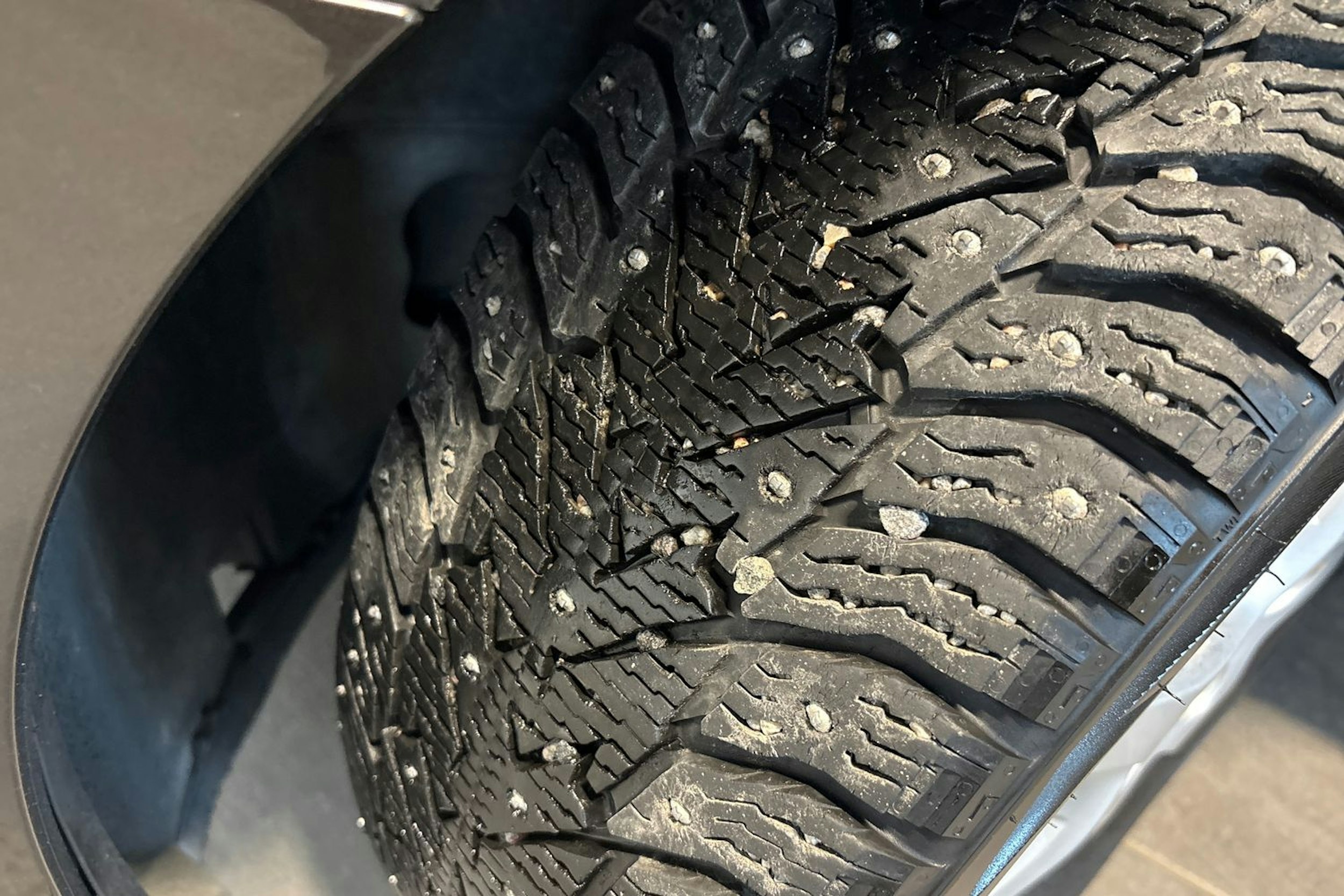 ruskea (beige) Volkswagen Passat 2015 kuva 13.