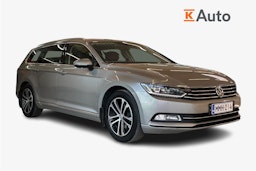 harmaa Volkswagen Passat 2015 kuva 1.