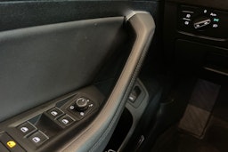 harmaa Volkswagen Passat 2015 kuva 19.