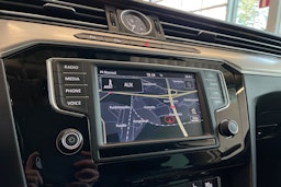 harmaa Volkswagen Passat 2015 kuva 21.