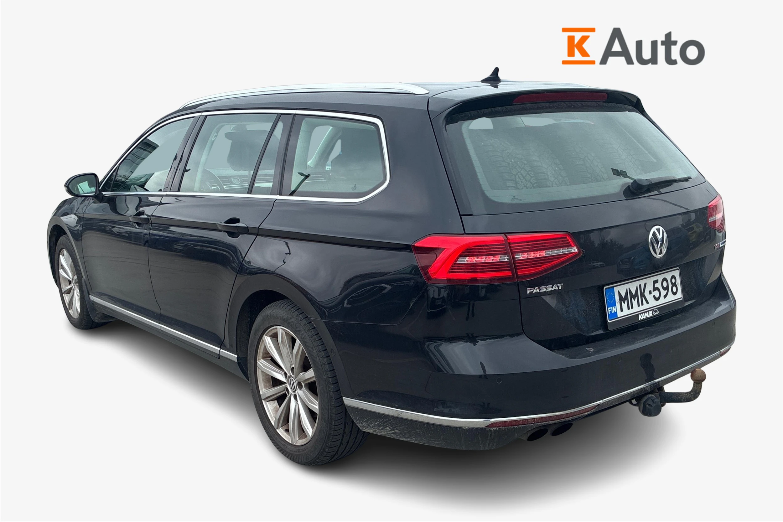 musta Volkswagen Passat 2015 kuva 2.