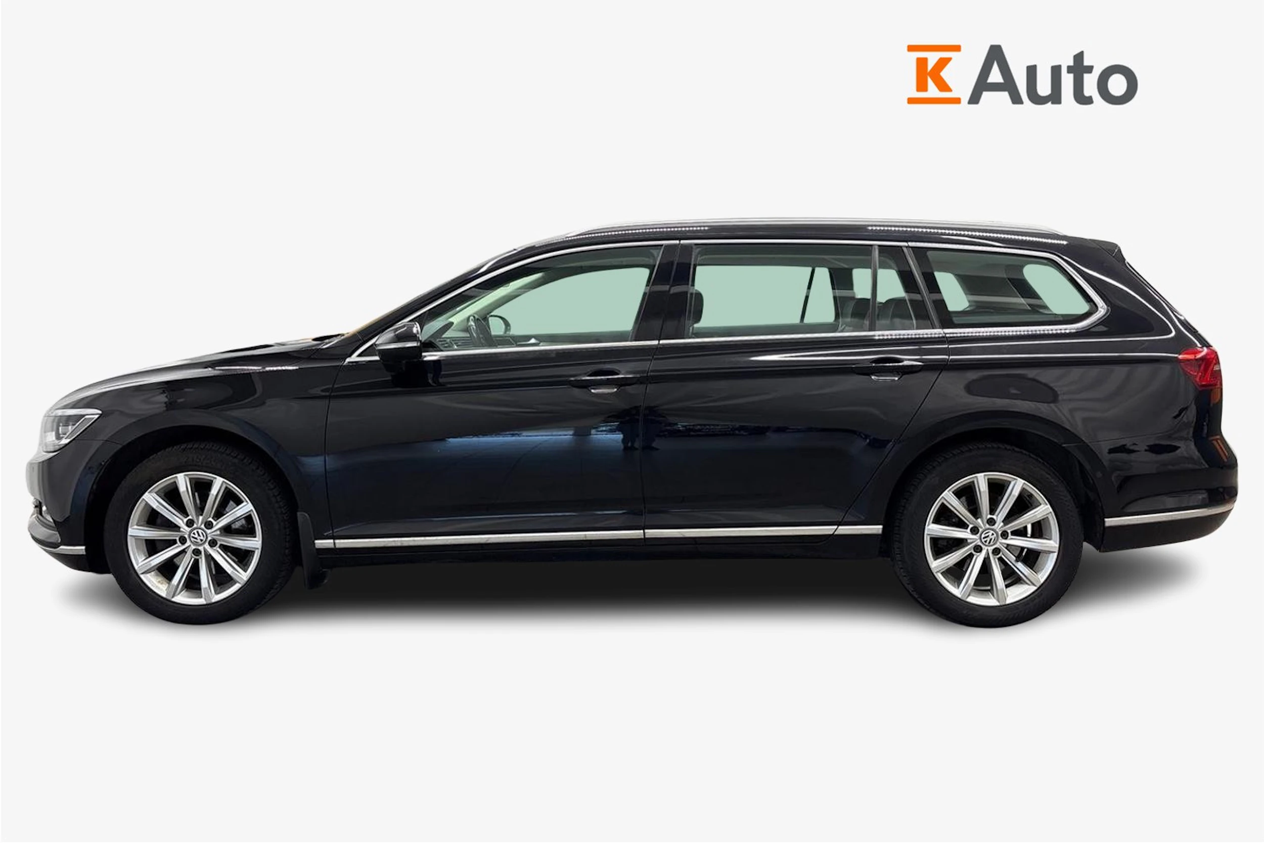 musta Volkswagen Passat 2015 kuva 5.