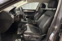 met. harmaa Volkswagen Passat 2015 kuva 13.