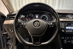 met. harmaa Volkswagen Passat 2015 kuva 15.
