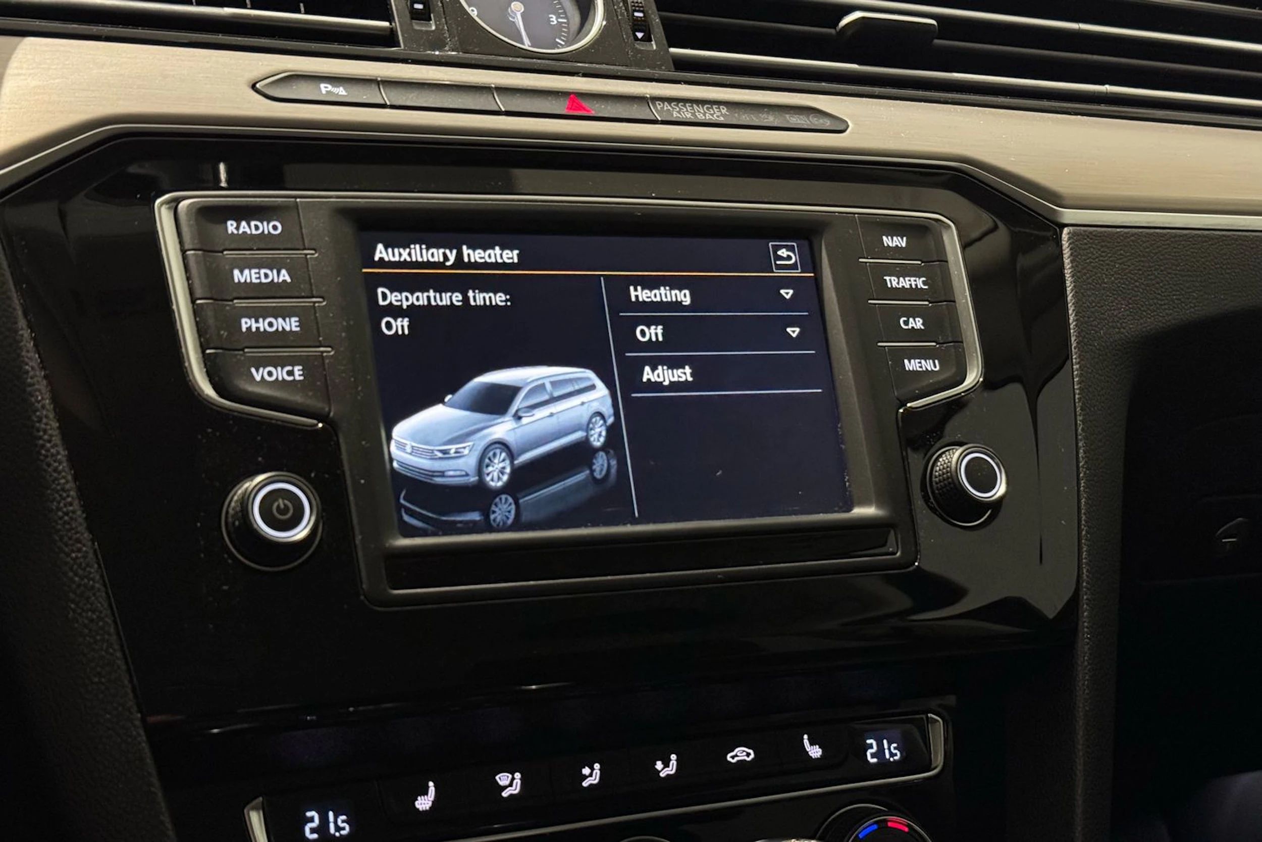 met. harmaa Volkswagen Passat 2015 kuva 20.