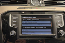 valkoinen Volkswagen Passat 2015 kuva 23.