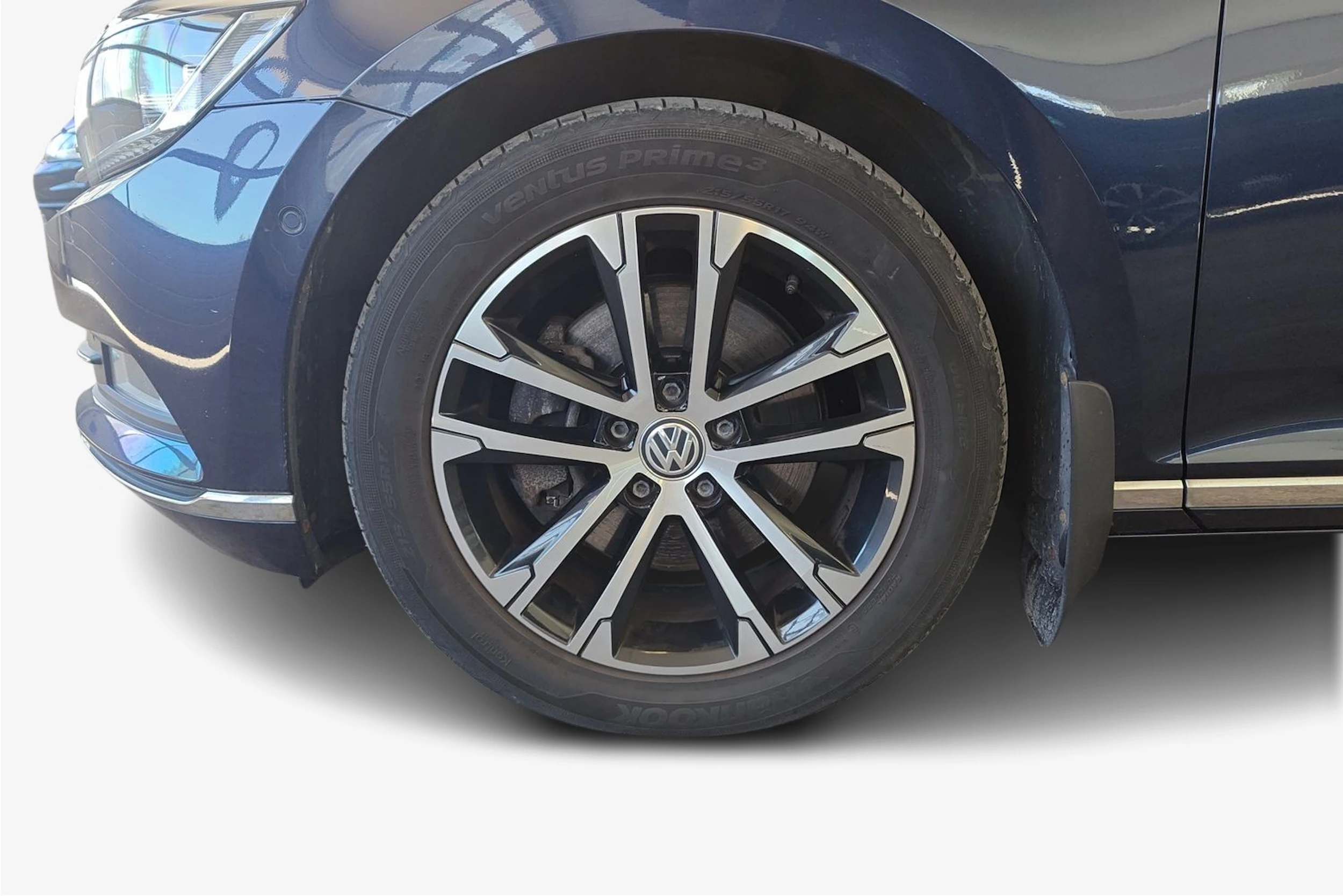 sininen Volkswagen Passat 2015 kuva 12.