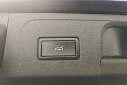 sininen Volkswagen Passat 2015 kuva 17.