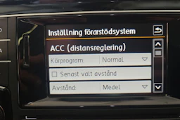 sininen Volkswagen Passat 2015 kuva 20.