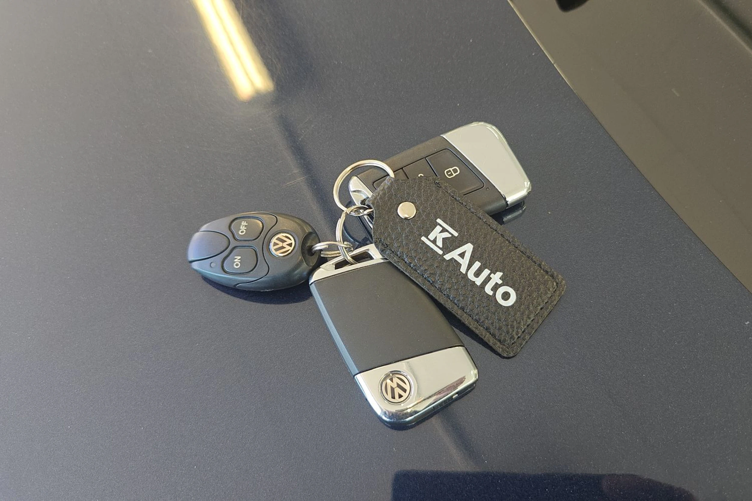 sininen Volkswagen Passat 2015 kuva 25.