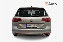 harmaa Volkswagen Passat 2015 kuva 3.