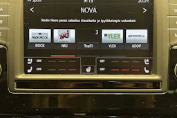 harmaa Volkswagen Passat 2015 kuva 24.