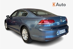 Sininen Volkswagen PASSAT 2015 kuva 2.