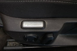 ruskea (beige) Volkswagen Passat 2015 kuva 19.