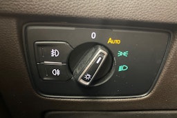 ruskea (beige) Volkswagen Passat 2015 kuva 22.