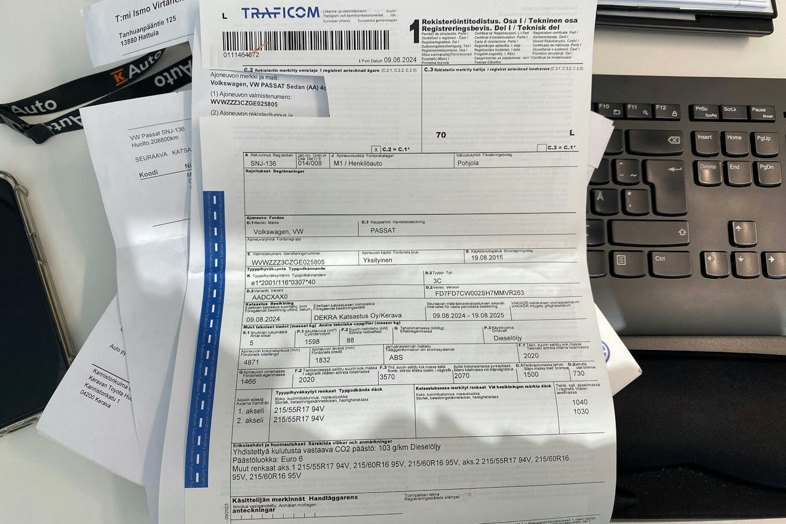 ruskea (beige) Volkswagen Passat 2015 kuva 31.
