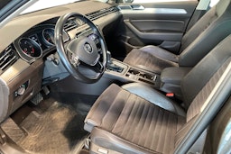 ruskea (beige) Volkswagen Passat 2015 kuva 3.