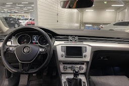 Harmaa Volkswagen PASSAT 2015 kuva 7.