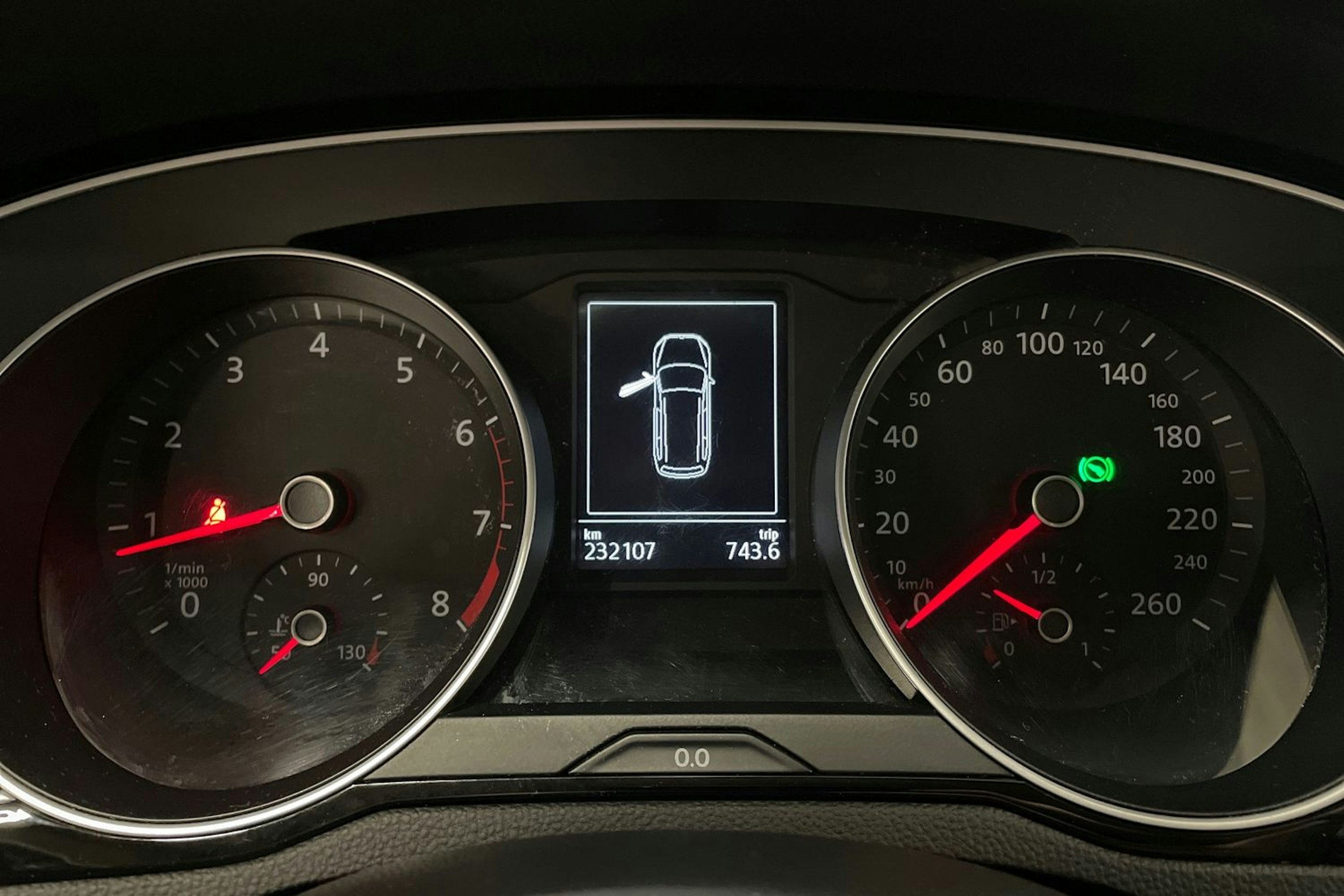 hopea Volkswagen Passat 2016 kuva 15.