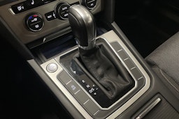 hopea Volkswagen Passat 2016 kuva 22.