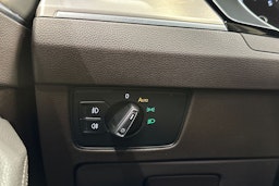 harmaa Volkswagen Passat 2015 kuva 29.