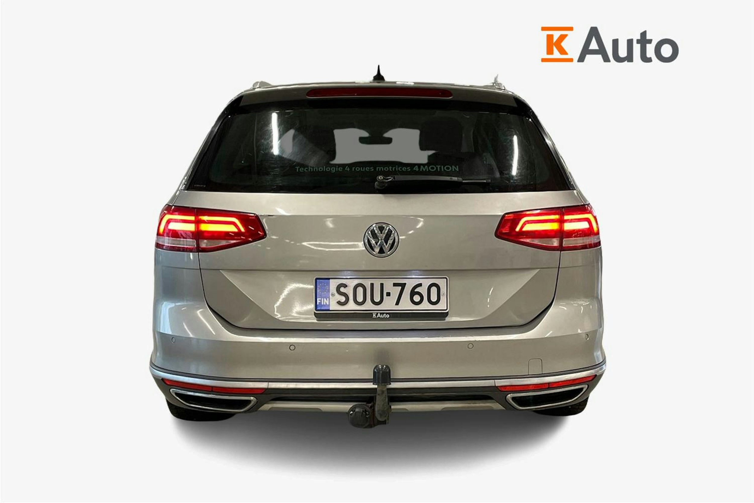 ruskea (beige) Volkswagen Passat 2015 kuva 3.