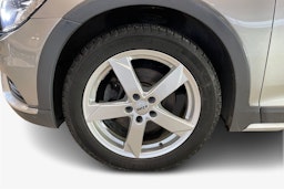 ruskea (beige) Volkswagen Passat 2015 kuva 11.