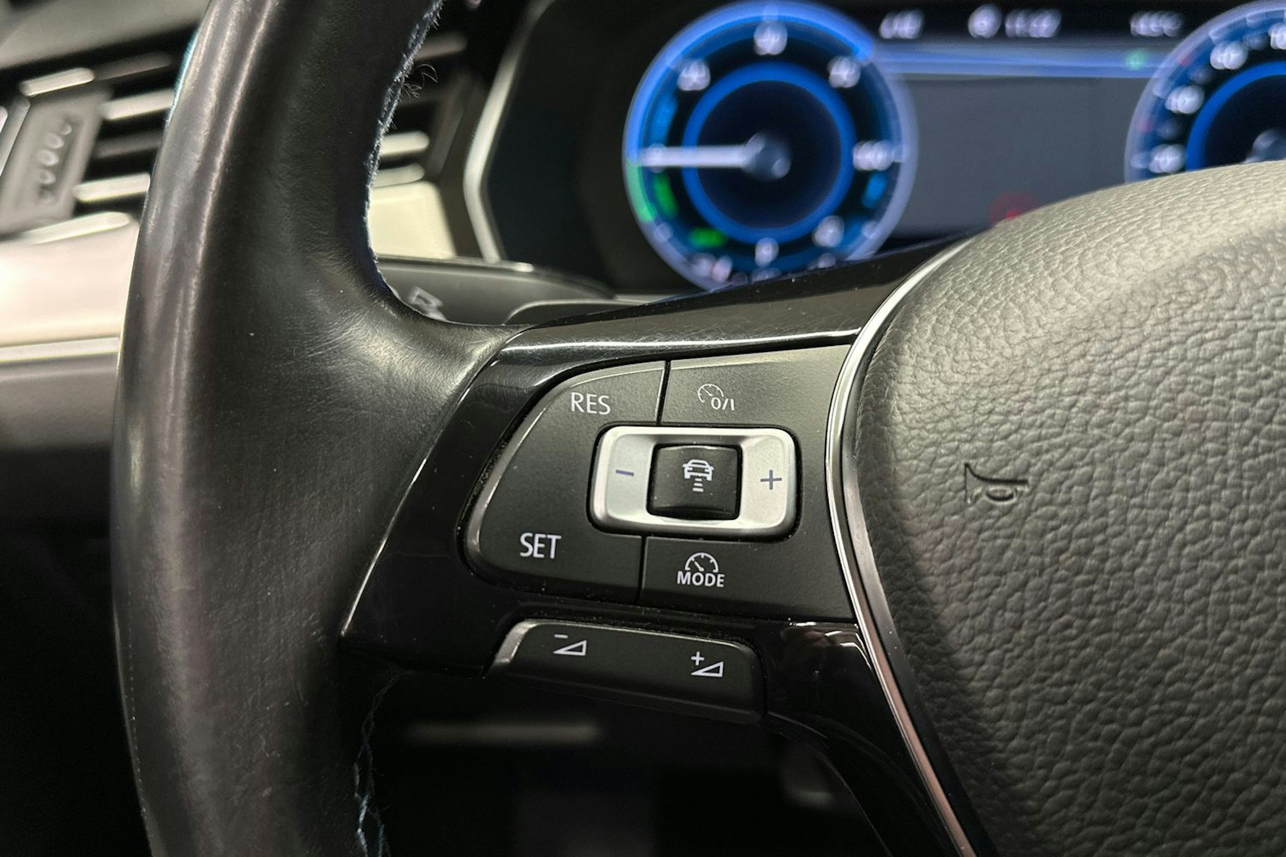 hopea Volkswagen Passat 2015 kuva 27.