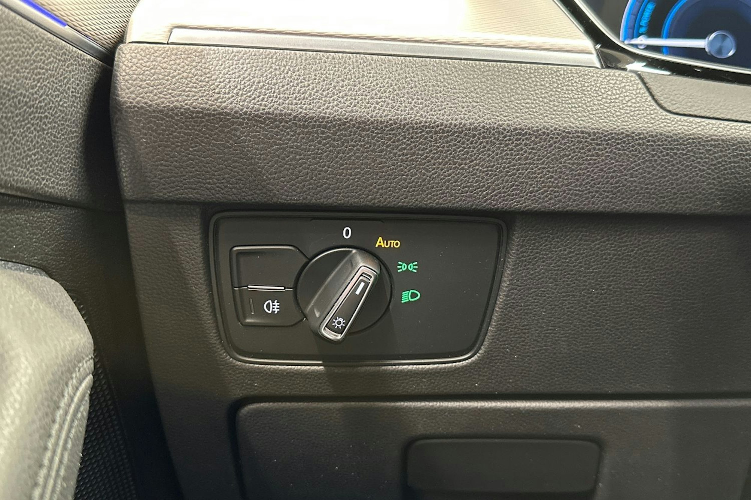 hopea Volkswagen Passat 2015 kuva 29.