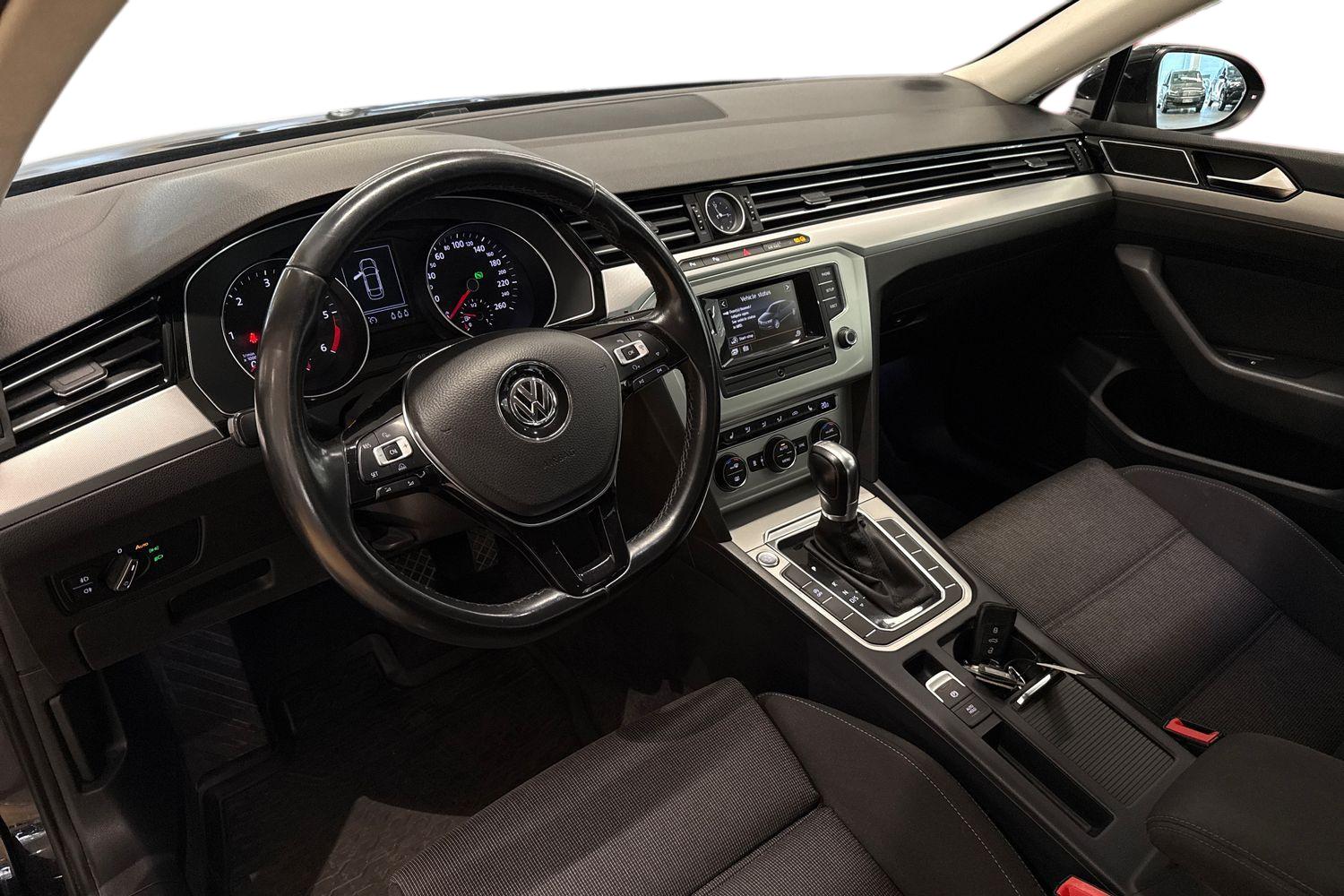 Volkswagen Passat 2015, bild 6/16