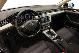 Musta Volkswagen PASSAT 2015 kuva 6.