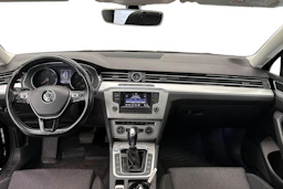 Musta Volkswagen PASSAT 2015 kuva 7.