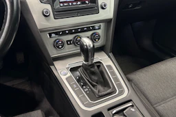 Musta Volkswagen PASSAT 2015 kuva 15.