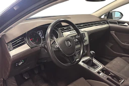 ruskea (beige) Volkswagen Passat 2015 kuva 3.