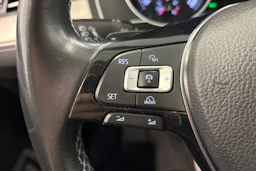 musta Volkswagen Passat 2015 kuva 5.