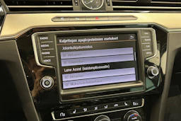 musta Volkswagen Passat 2016 kuva 19.