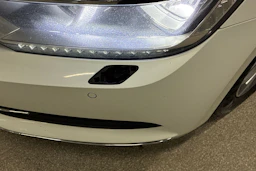 Valkoinen Volkswagen PASSAT 2015 kuva 32.