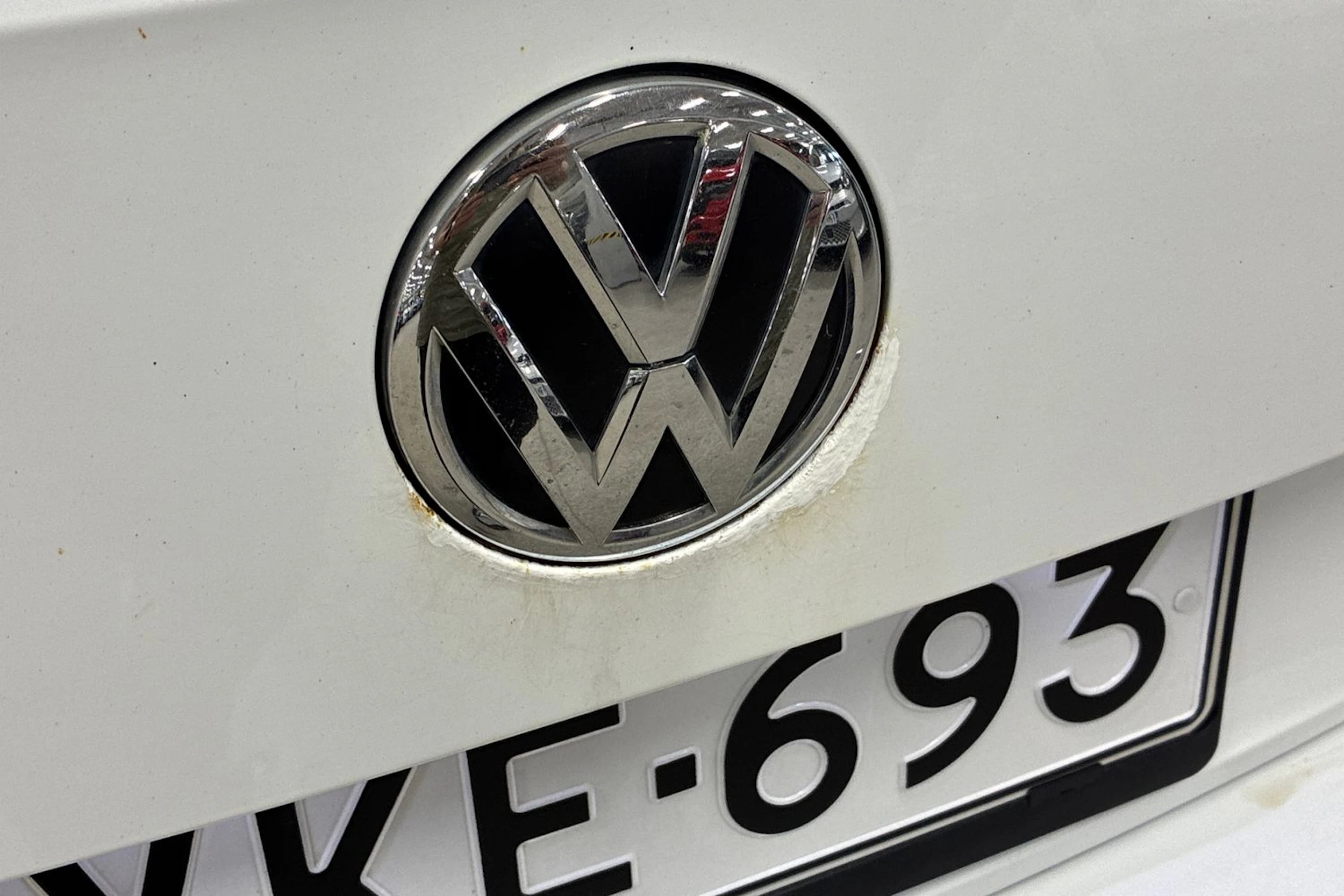 Valkoinen Volkswagen PASSAT 2015 kuva 34.