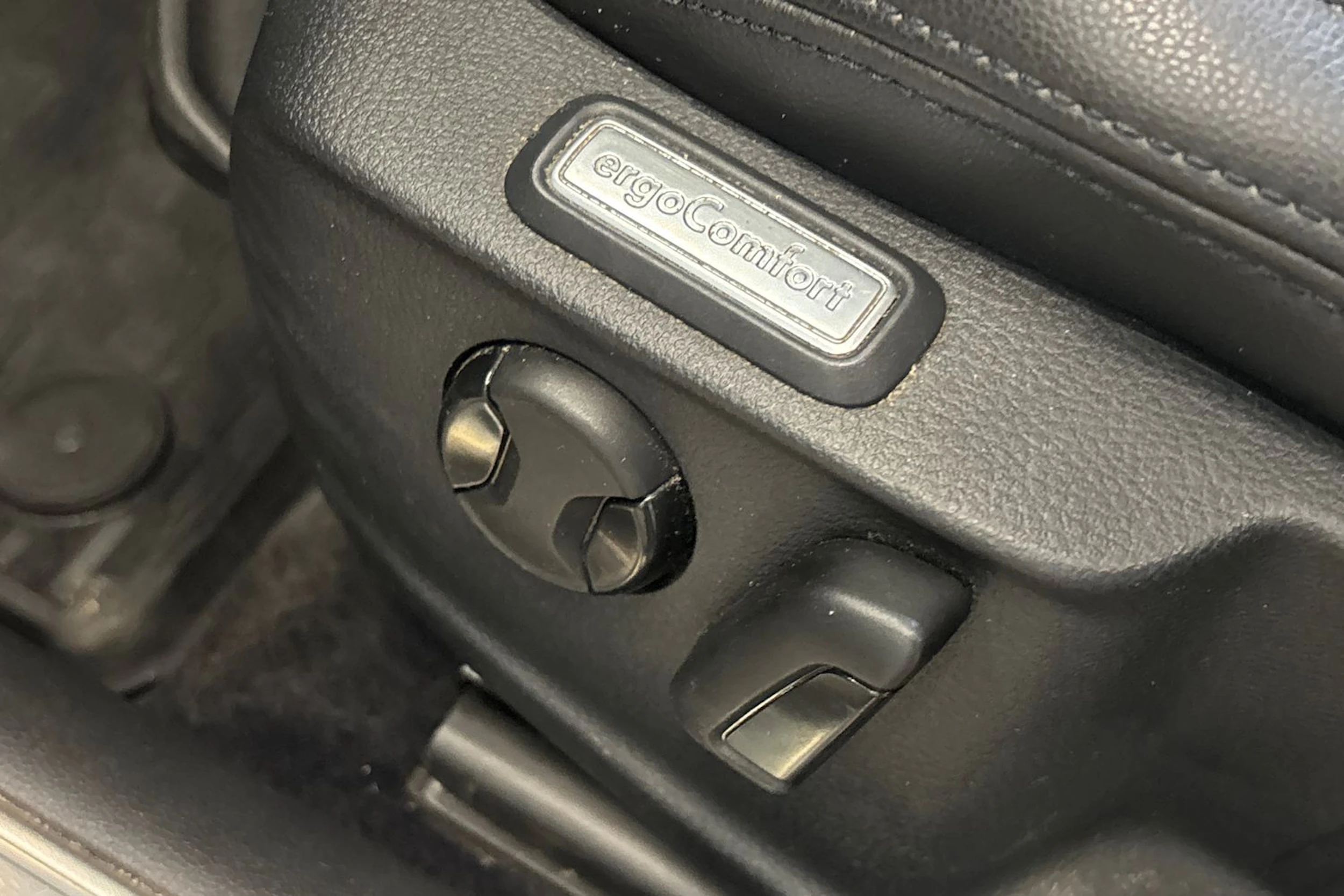 Musta Volkswagen PASSAT 2015 kuva 19.