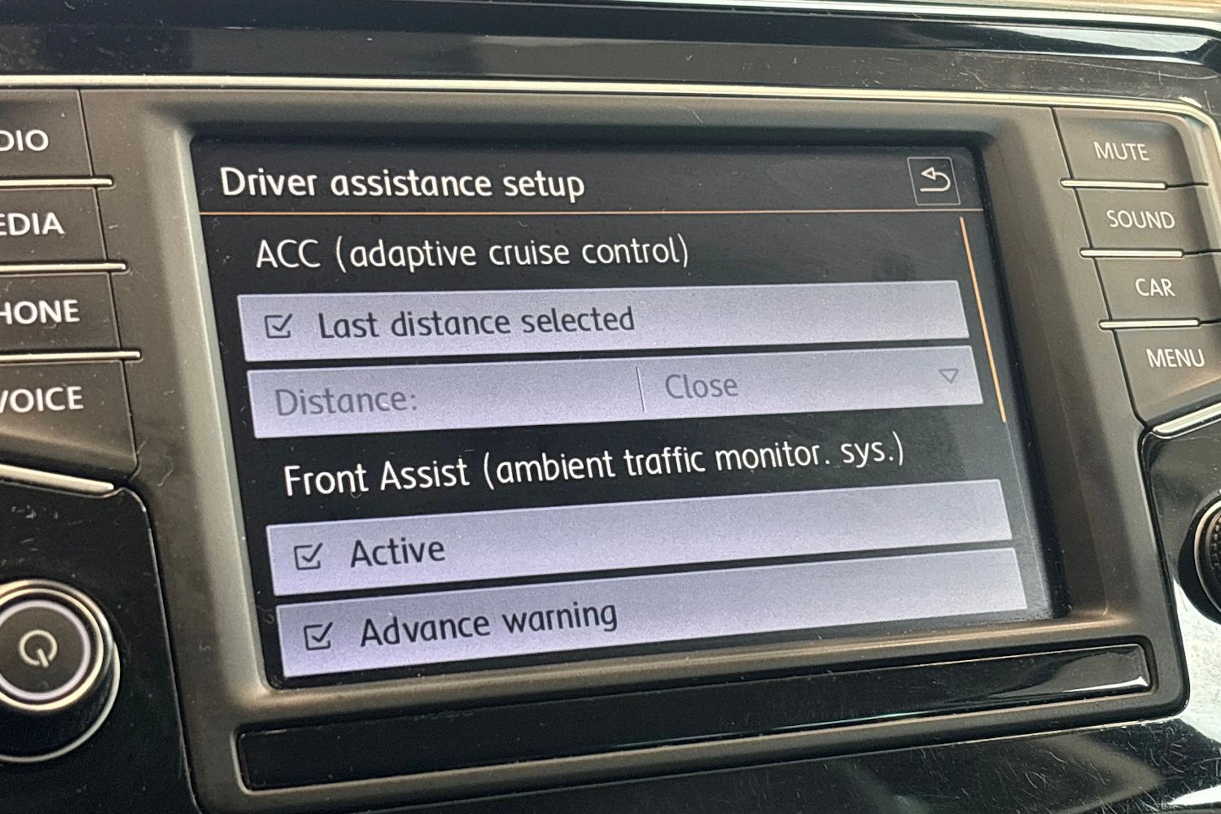 Musta Volkswagen PASSAT 2015 kuva 27.